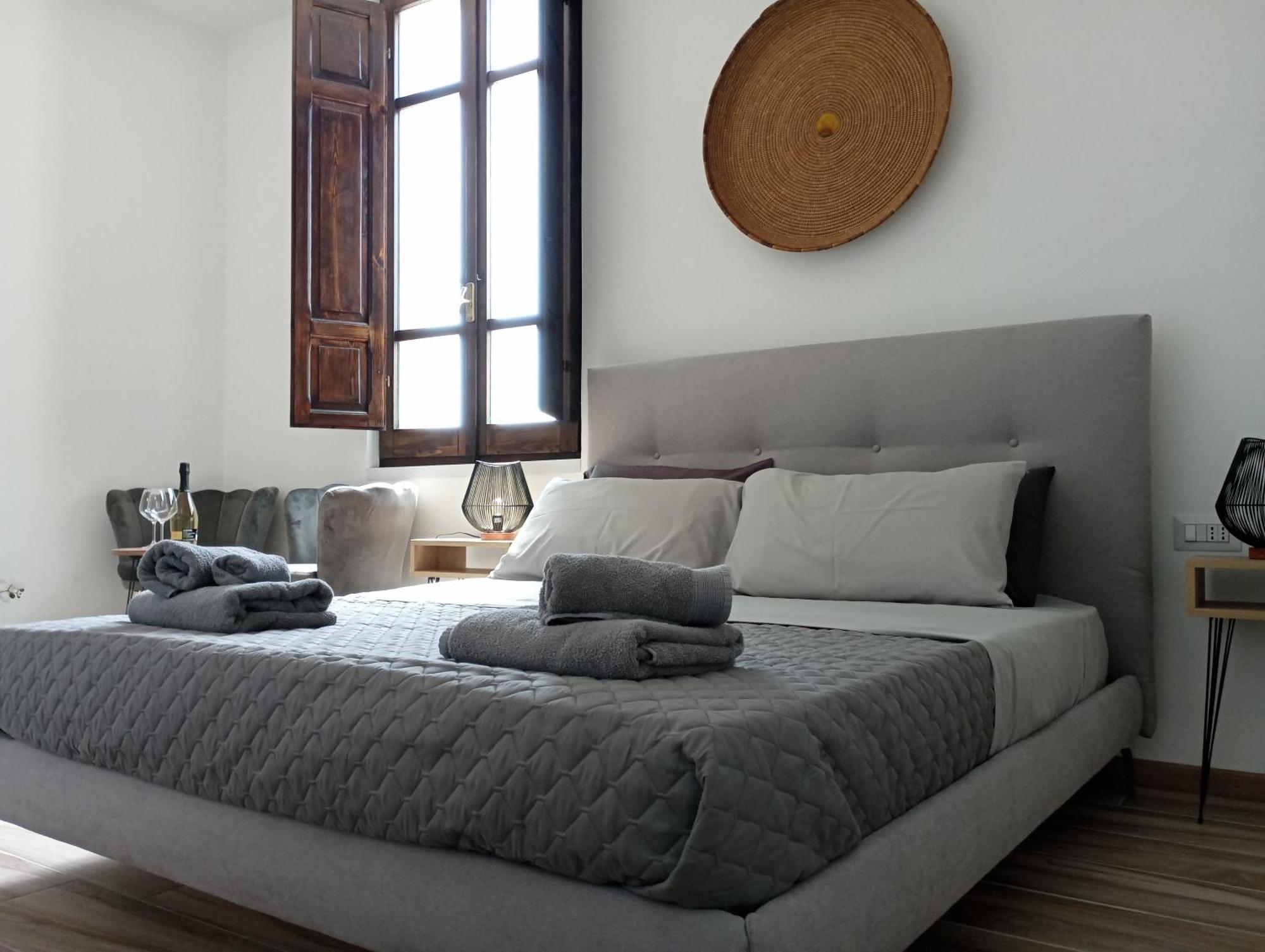 Niu Rooms Oristano Dış mekan fotoğraf