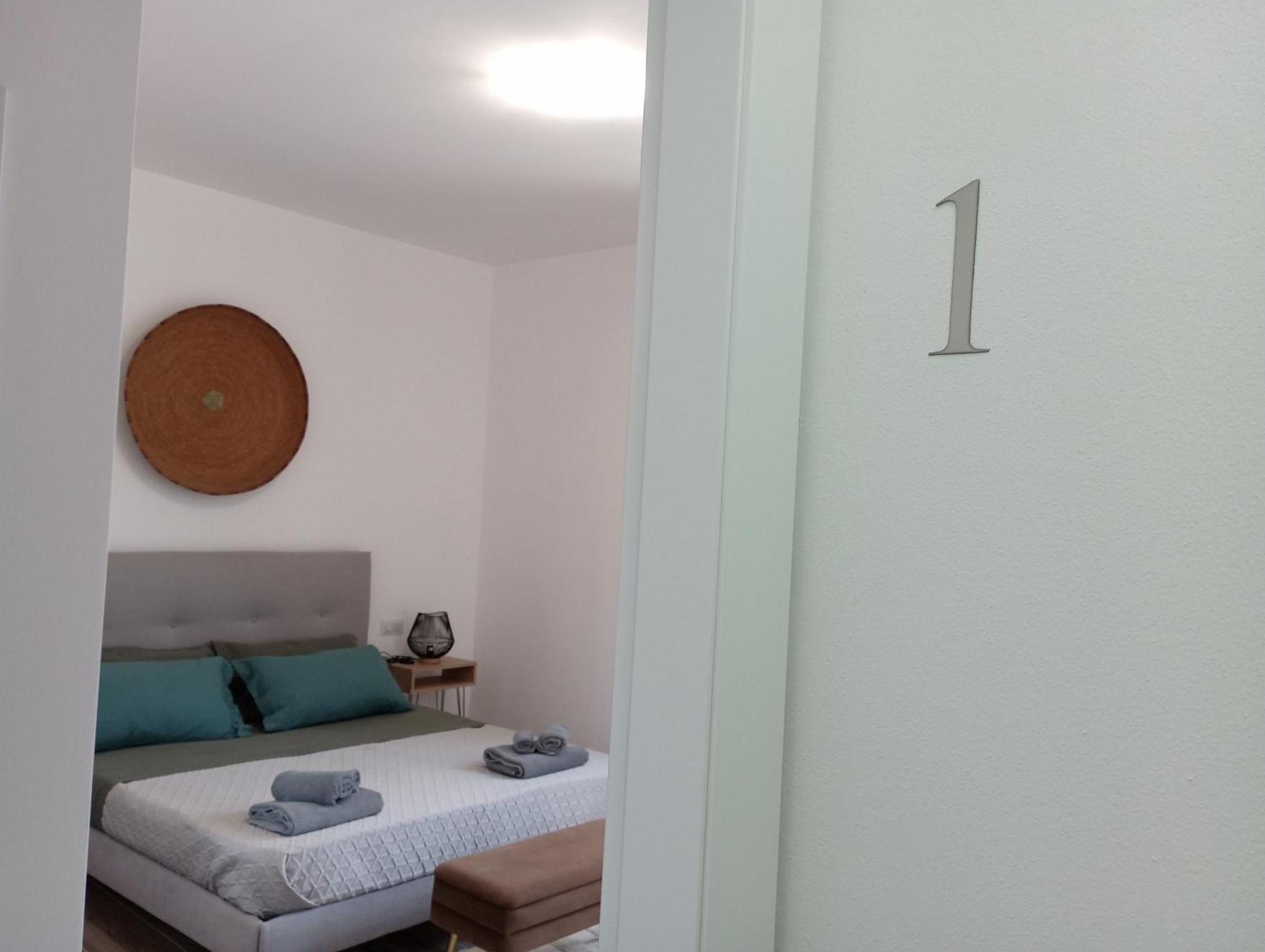 Niu Rooms Oristano Dış mekan fotoğraf